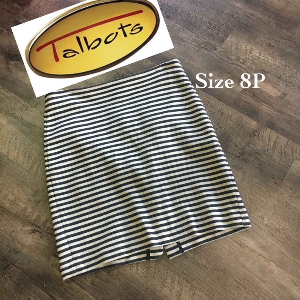 Talbots knit skirt with back hidden zipper